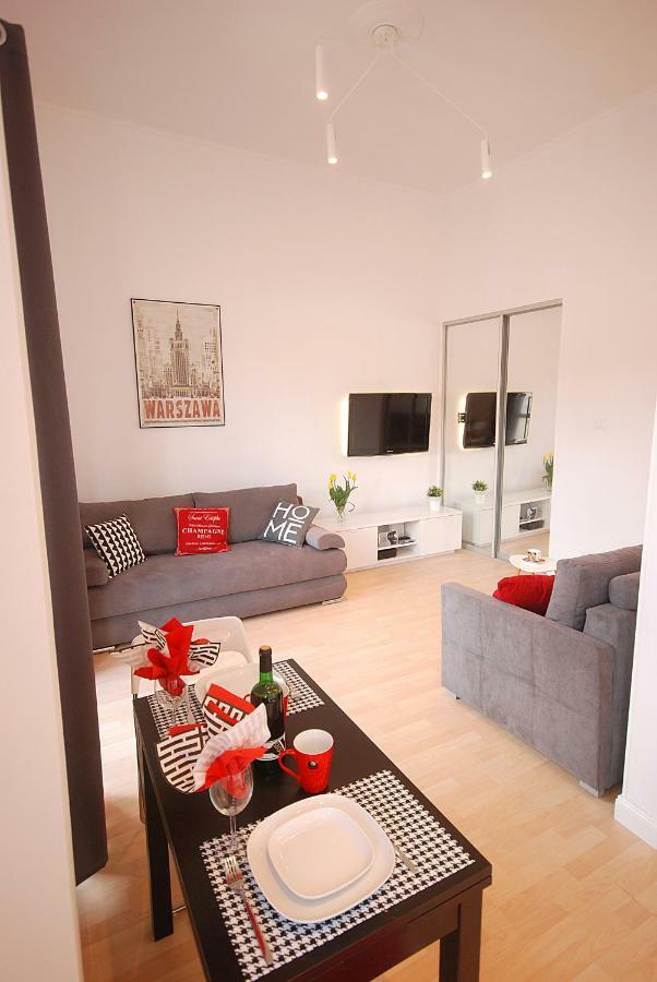 Nowy Apartament Wilcza 华沙 外观 照片