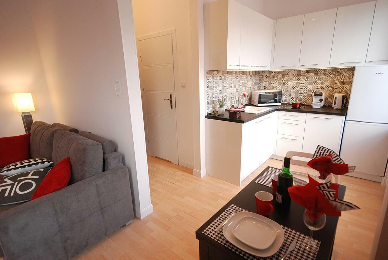Nowy Apartament Wilcza 华沙 外观 照片