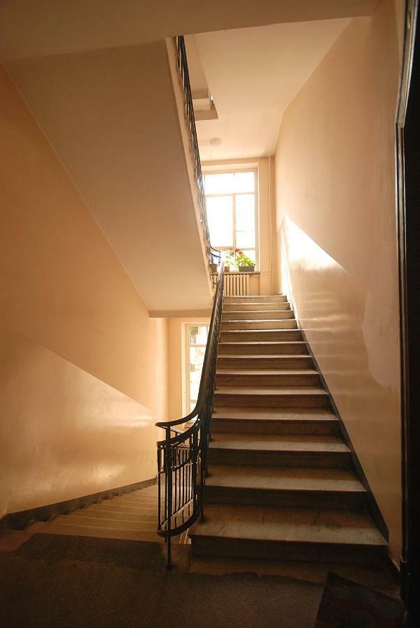 Nowy Apartament Wilcza 华沙 外观 照片