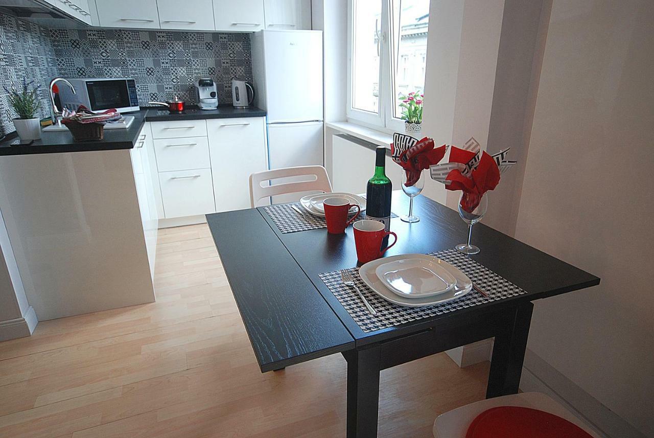 Nowy Apartament Wilcza 华沙 外观 照片